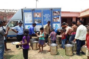 Akshaya Patra’s relief effort in Gujarat