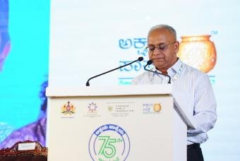 Mr Shridhar Venkat, CEO addresses the audience at the inauguration of the Chikkajala kitchen.