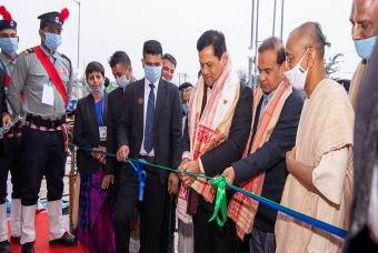 Hon’ble Chief Minister cutting the ceremonial ribbon to begin the inauguration