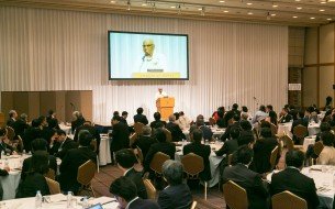 Shri Madhu Pandit Dasa, Chairman, Akshaya Patra, addressing attendees at the award ceremony in Tokyo