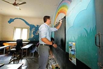 Mr Matthew Wood, Sr. Director, Sustainability Digital, Data and Analytics takes part in the activity.